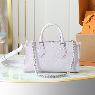 M15192 香芋紫 OnTheGo 小号手袋